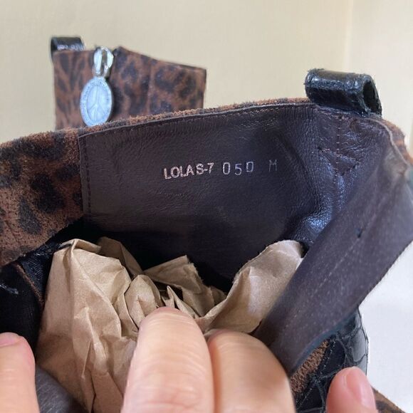 DONALD PLINER 5 leopard print brown booties EUC - Picture 15 of 16